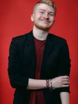 Данила Поперечный